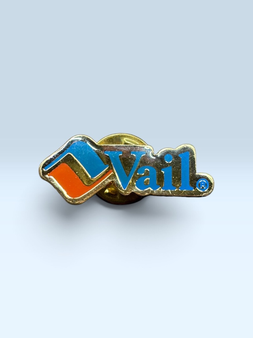 Vail - Colorado ski resort Pin for lapel, hat or tie 1980s-1990s
